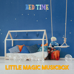 厨房脱岳裙子从后面挺进去
